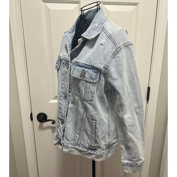Abercrombie & Fitch Women Distressed Denim Jacket Size M Light Wash 100% Cotton - Picture 9 of 16